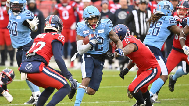 Nov 11, 2023; Toronto, Ontario, CAN; Toronto Argonauts running back Javon Leake (32) returns a kickoff against the Montreal Alouettes half at BMO Field. Mandatory Credit: Dan Hamilton-USA TODAY Sports